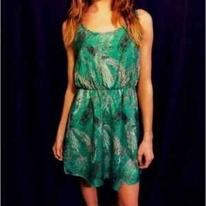 Lush Womens Drop Waist Mini Dress Stroke Print Back Hole Green Size XS